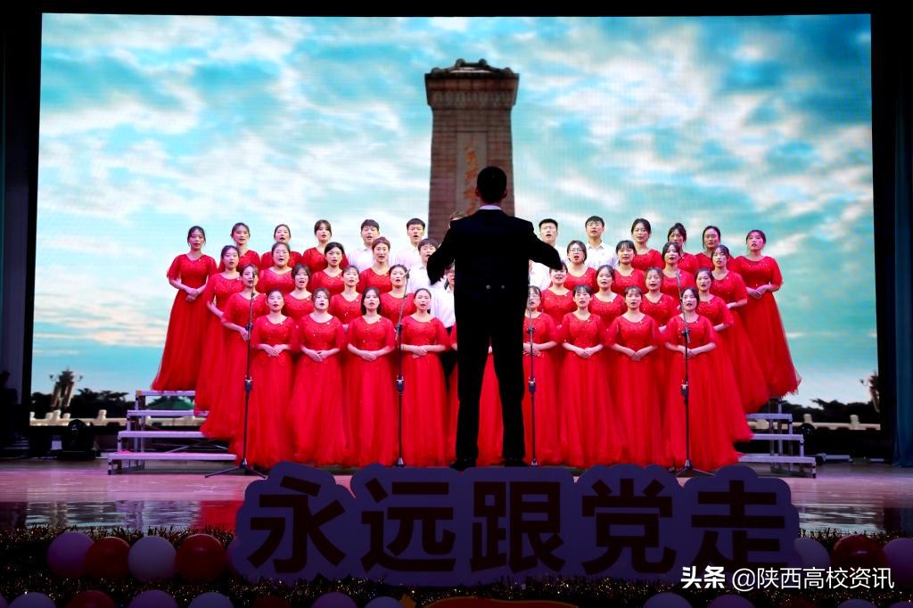 陕财职院第八届“我的中国梦”大学生校园文化艺术节圆满闭幕 陕财职院第八届“我的中国梦”大学生校园文化艺术节圆满闭幕