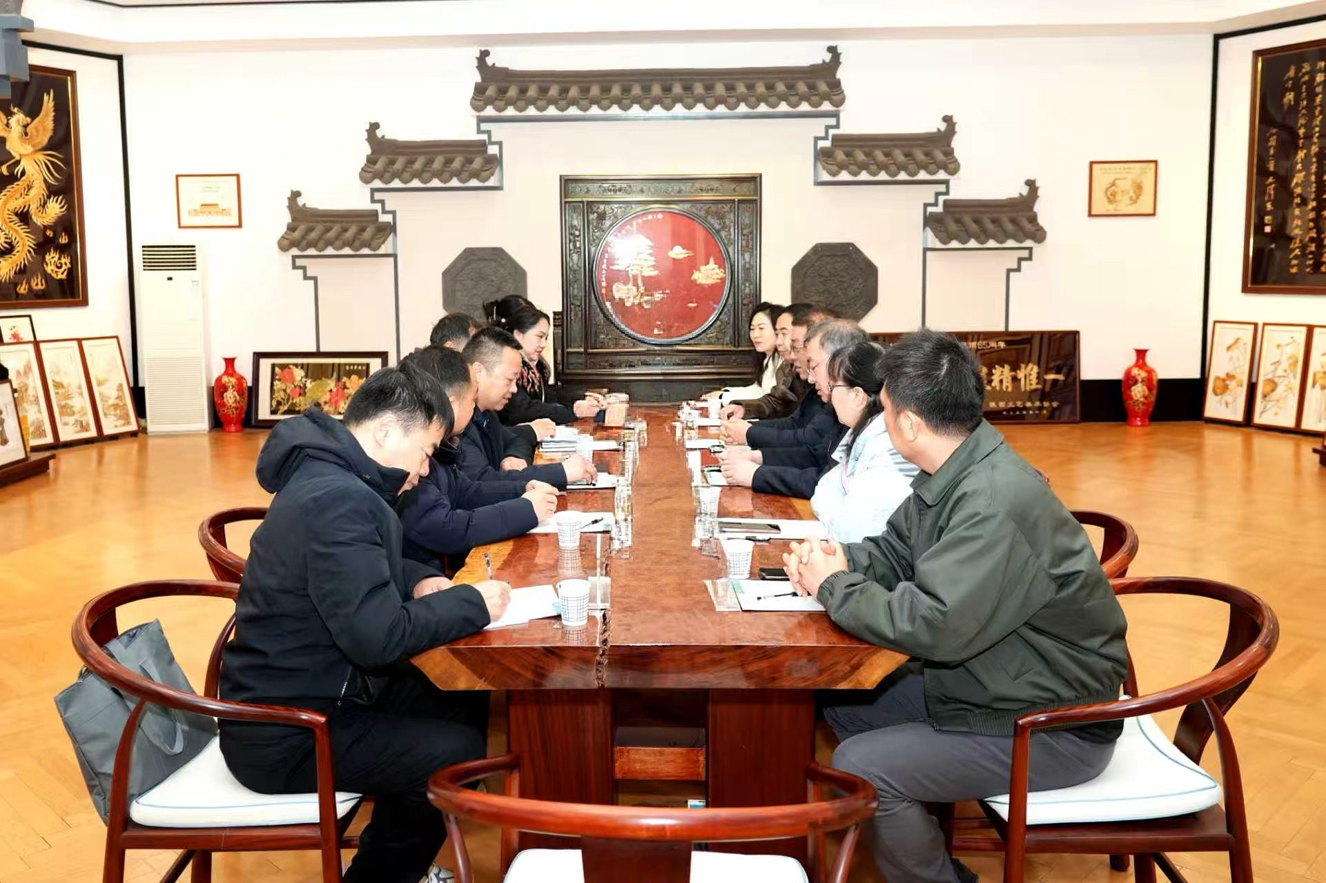 座谈会现场 座谈会现场