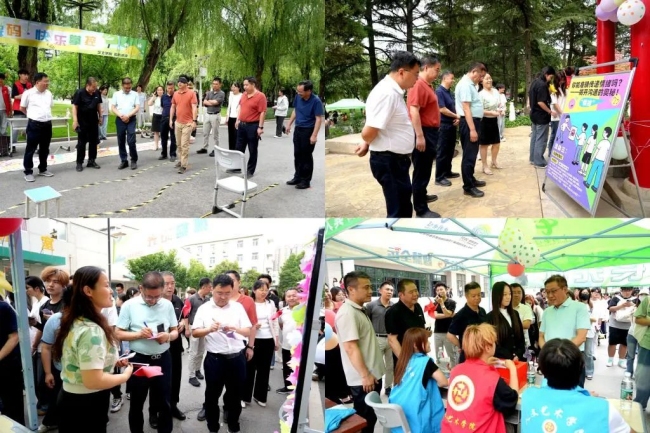 校领导与同学们亲切互动