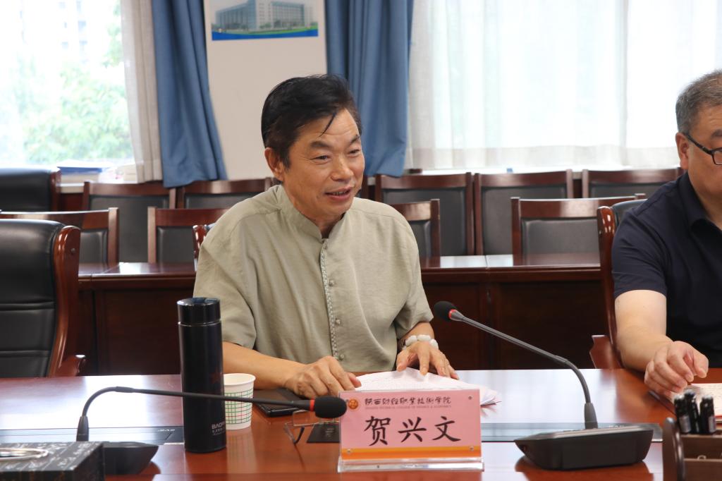 工作室首席专家张思锋回顾了我校黄大年式教师团队结合学校办学特色