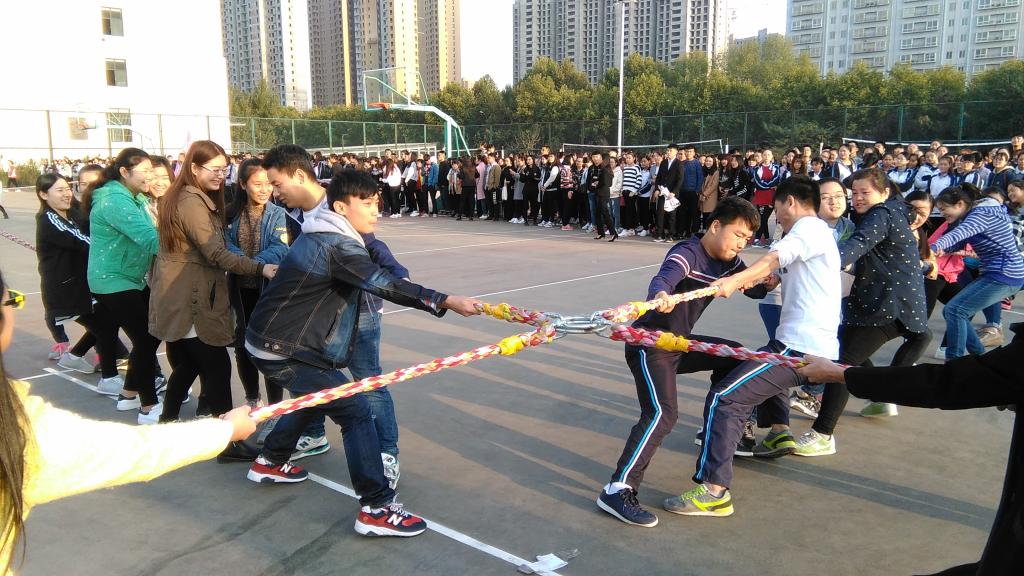 "四角拔河"比赛活动现场球球大作战活动现场挑战"陕财吉尼斯"活动现场